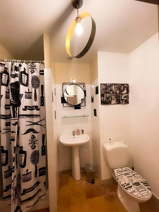 Apartamento Appartements La Croix - Hyper Centre - Palais Des Papes Et Pont D'Avignon - Wifi