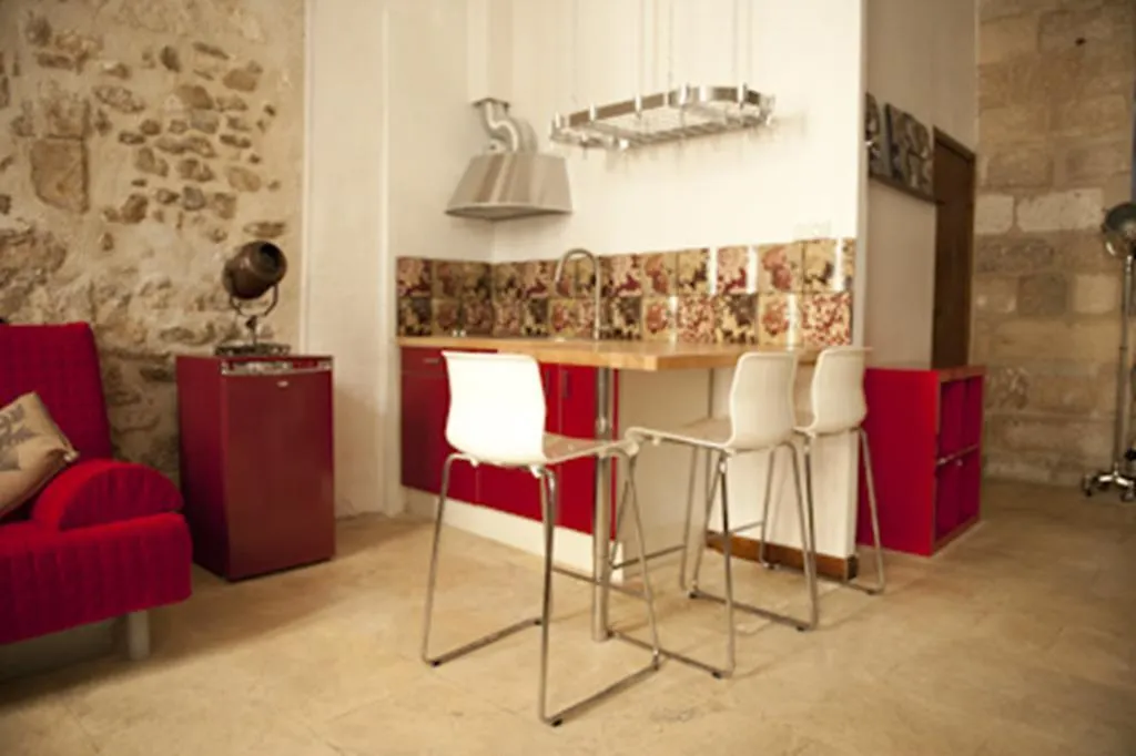 Appartements La Croix - Hyper Centre - Palais Des Papes Et Pont D'Avignon - Wifi Apartamento