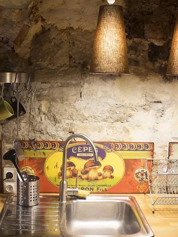 Apartamento Appartements La Croix - Hyper Centre - Palais Des Papes Et Pont D'Avignon - Wifi