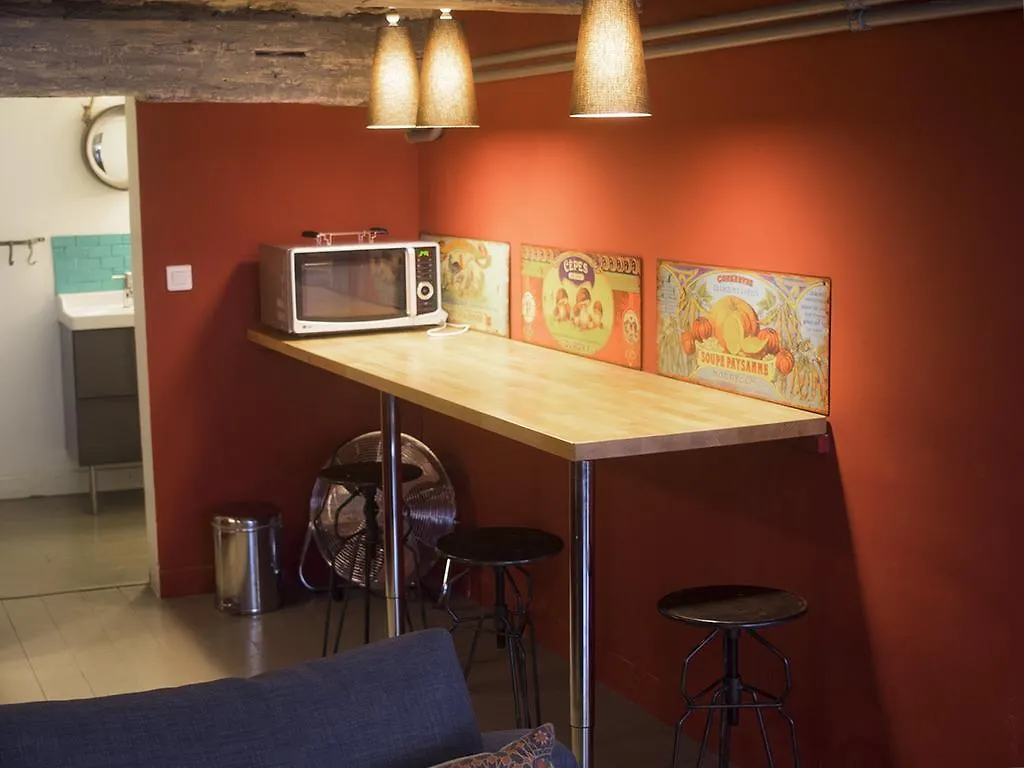 Appartements La Croix - Hyper Centre - Palais Des Papes Et Pont D'Avignon - Wifi Francia