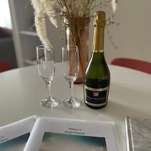https://studio-paradiso.hotelsghent.com