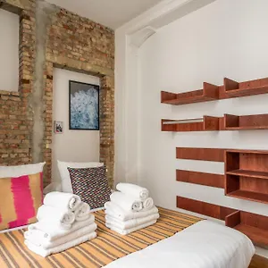 https://smartflats-the-brooklyn.hotelsghent.com