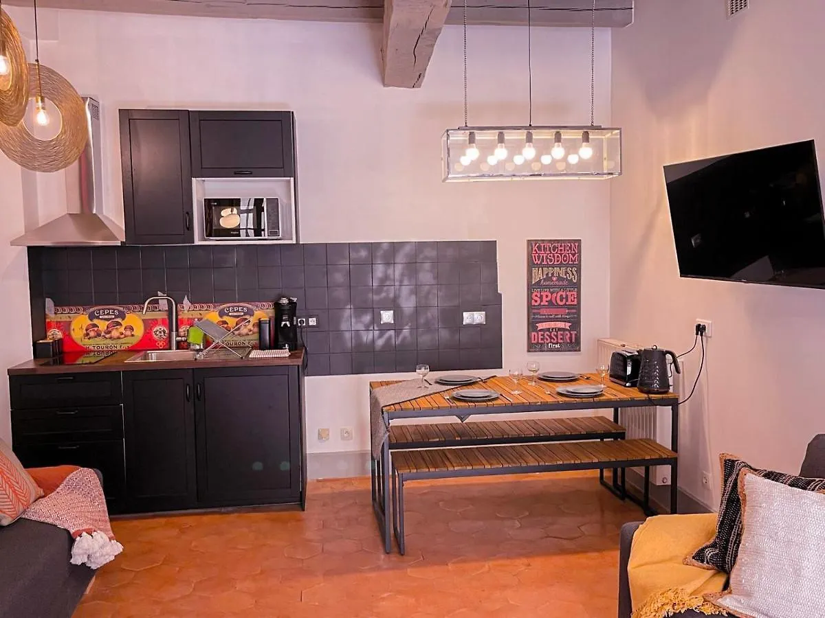 Appartements La Croix - Hyper Centre - Palais Des Papes Et Pont D'Avignon - Wifi Διαμέρισμα Αβινιόν