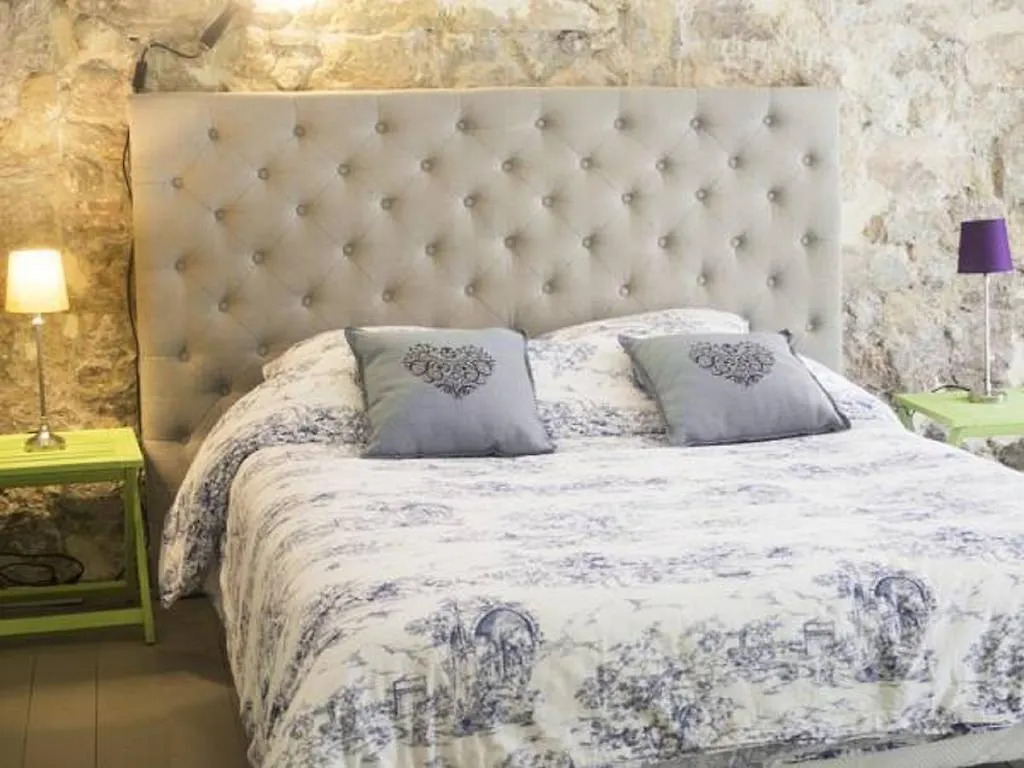 Appartements La Croix - Hyper Centre - Palais Des Papes Et Pont D'Avignon - Wifi 0*, Αβινιόν Γαλλία