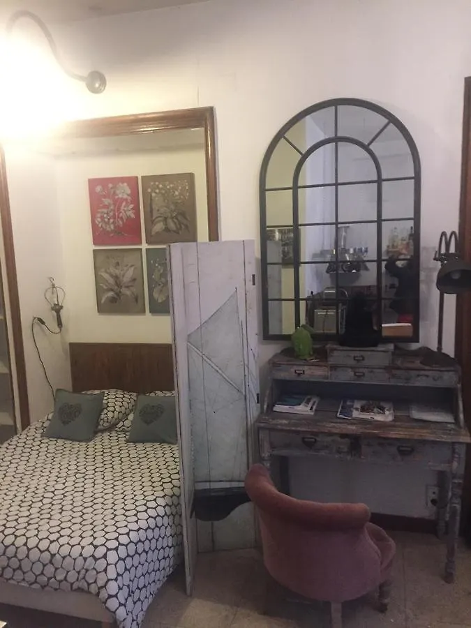 Appartements La Croix - Hyper Centre - Palais Des Papes Et Pont D'Avignon - Wifi 0*, Αβινιόν